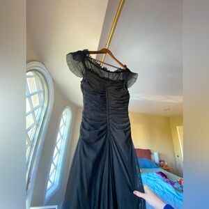 Black elegant evening gown 90s vintage